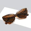 Retro Square Sunglasses Women Fashion Plastic Frame Vintage Sun Glasses Men Stylish Oversized Eyewear