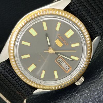 POUŽITÉ VINTAGE SEIKO 5 AUTOMATIC JAPONSKO PÁNSKÉ DEN/DATUM ORIGINÁLNÍ HODINKY CIFERNÍKU a433860-2
