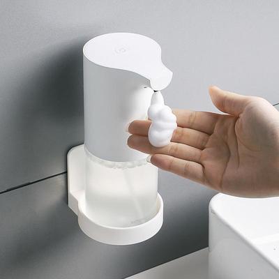 Wall-Mounted Round Bottle Rack for Bathroom Storage and Organization