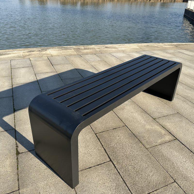Outdoor Park Bench for Leisure and Rest