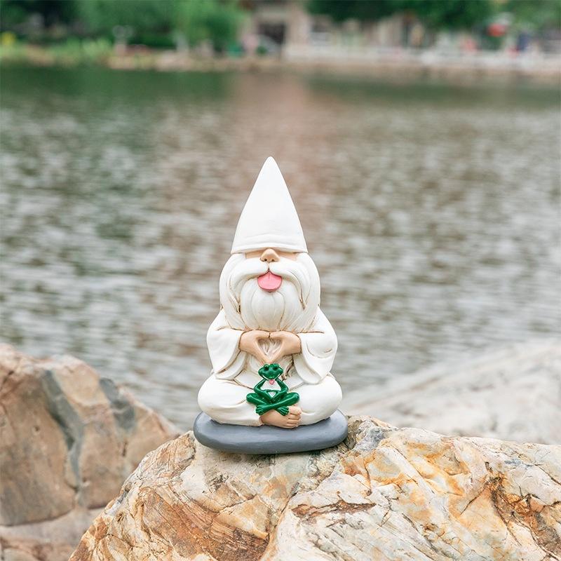 1PC Gnome Statue Garden Ornaments Decorations Gnome Figurine for Garden Sculpture Resin Crafts