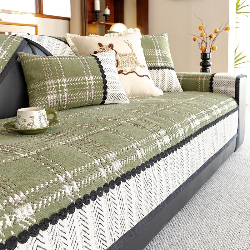 

Light Luxury Retro Sofa Cushion Breathable New All Season Universal Fixed Anti Slip Straight Row One-piece Durable Cover Cloth 70x70cm