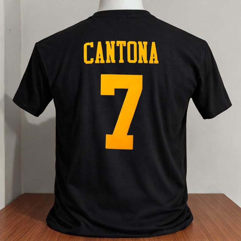 eric cantona t-shirt black color cartoon 2XL