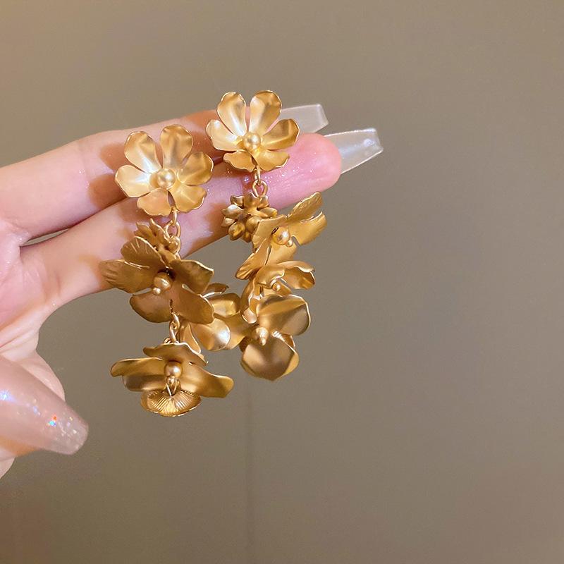 

Серьги-кисточки «Серебряная игла» - Модные длинные висячие серьги в изысканном стиле