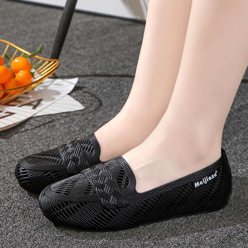 

Летние женские туфли с отверстиями, уличная обувь, полые дышащие пластиковые тапочки, нескользящие плоские туфли медсестры, сандалии для беременных женщин и матерей 40