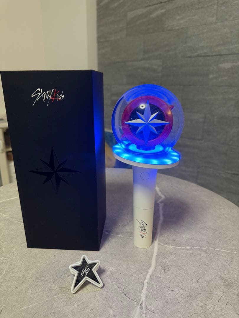 

[USED] Stray Kids Light Stick