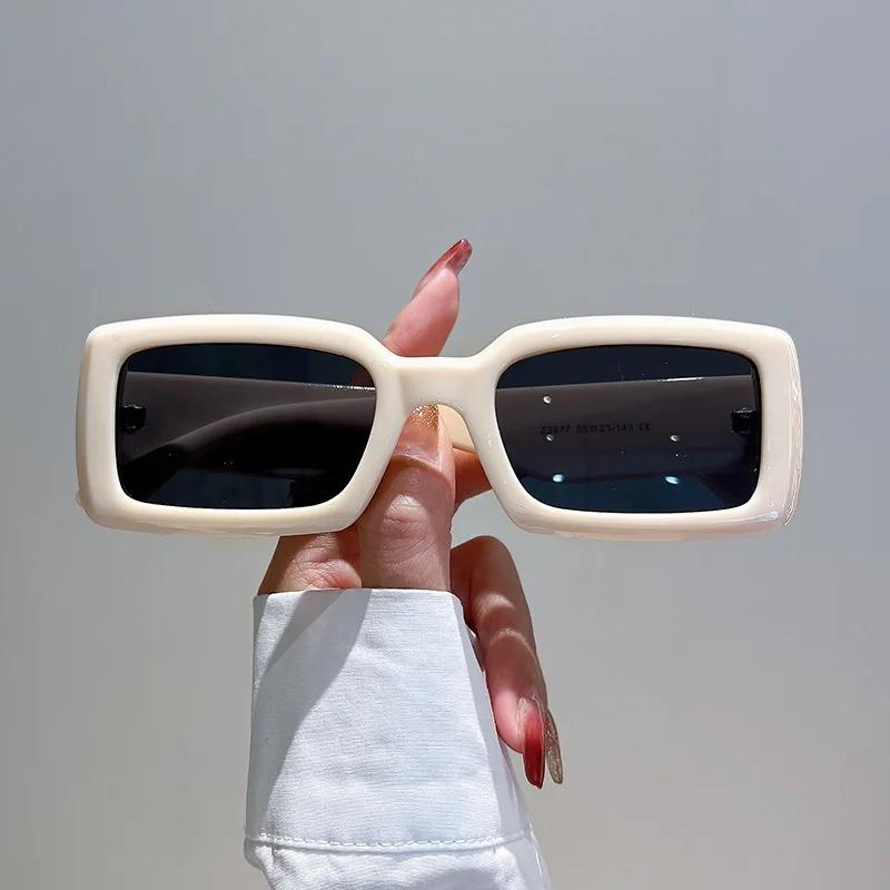 Retro Vierkante Zonnebril voor Dames Heren Nieuwe Mode Ontwerper Klein Montuur Y2K Zonnebril Trending Product Tinten UV400 Brillen