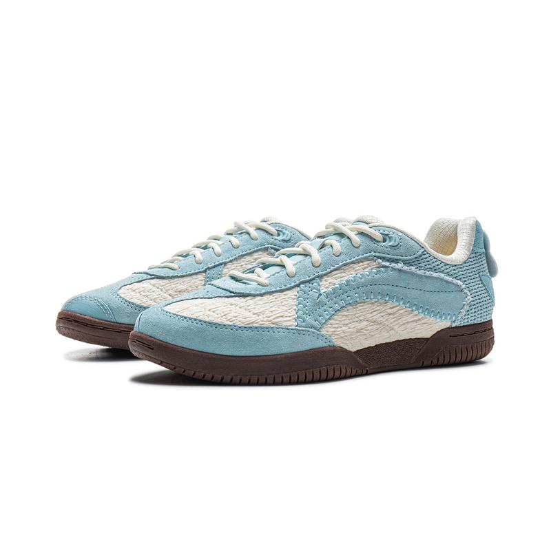 Li Ning Tyakasha X  Table Tennis Collaboration Series Comfortable Durable Non-Slip Low-Top Casual Shoes Unisex Casual Shoes Sky-Blue AZGV153-2