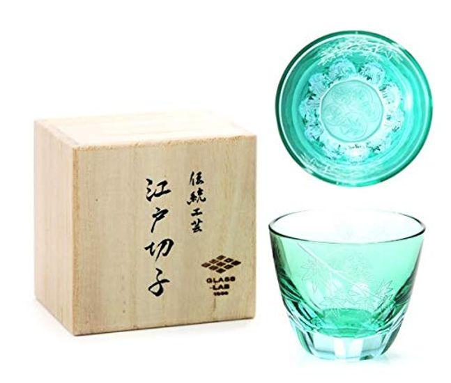 

Glass-Labo “Kaede Maple” - a mysterious glass with a pattern that expands when you fill it with sake [in a wooden box] Made in Japan GL_104