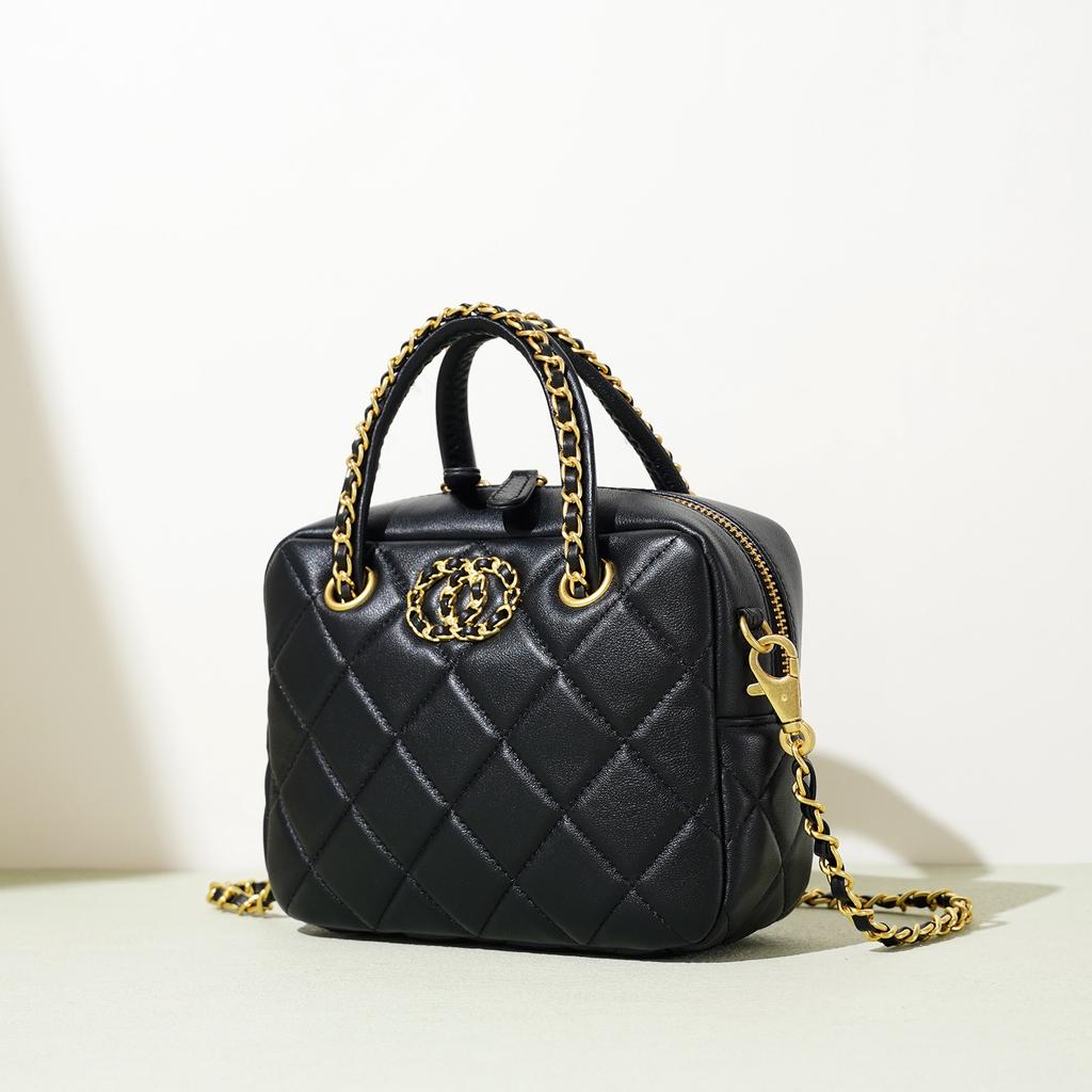 French Light Luxury Small Fragrance Style Crossbody Bag Women's Chain Fashion Trend Shoulder Bag Simple and Versatile Handbag Bag