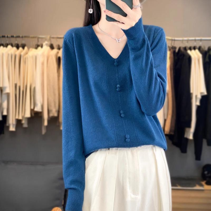 V-neck Sweater Women's Autumn and Winter New Knitted Sweater Versatile and Thin Bottoming Shirt Wool Inner Top Women's Clothing