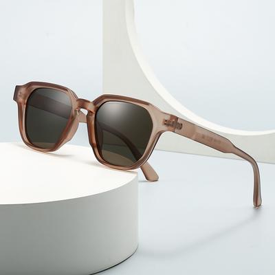 Okulary i akcesoria – Okulary przeciwsłoneczne