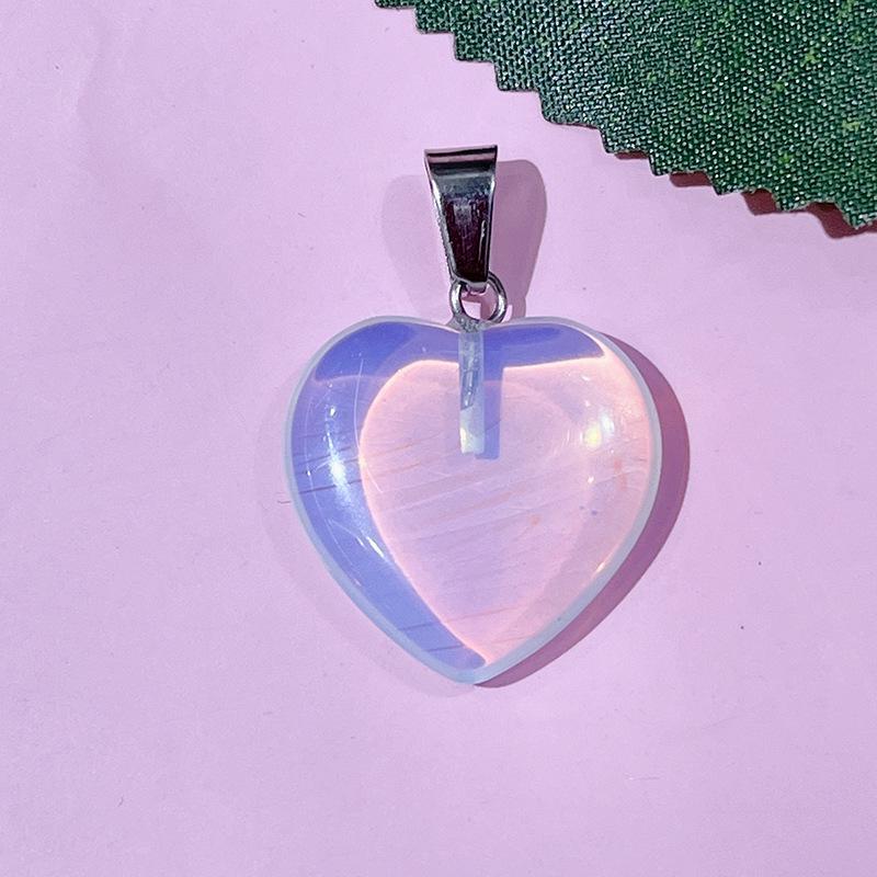 Natural Crystal Agate Heart Pendant Sweater Chain, 20mm Gemstone.