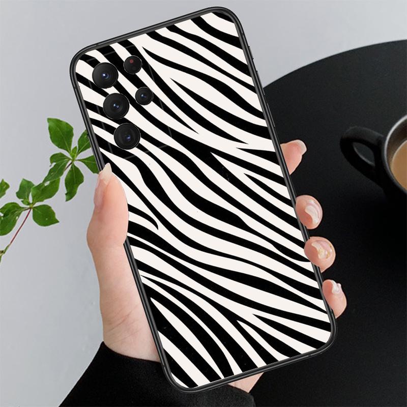 

Phone Case For Samsung A17 A55 A16 A56 A35 A15 A53 A54 A33 A34 A25 A05S A52 A52S A07 A26 A06 Animal Zebra Strip A15