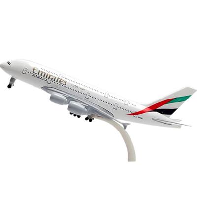 Hochwertiges Diecast Modellflugzeug, 20 cm - Emirates Airlines A380