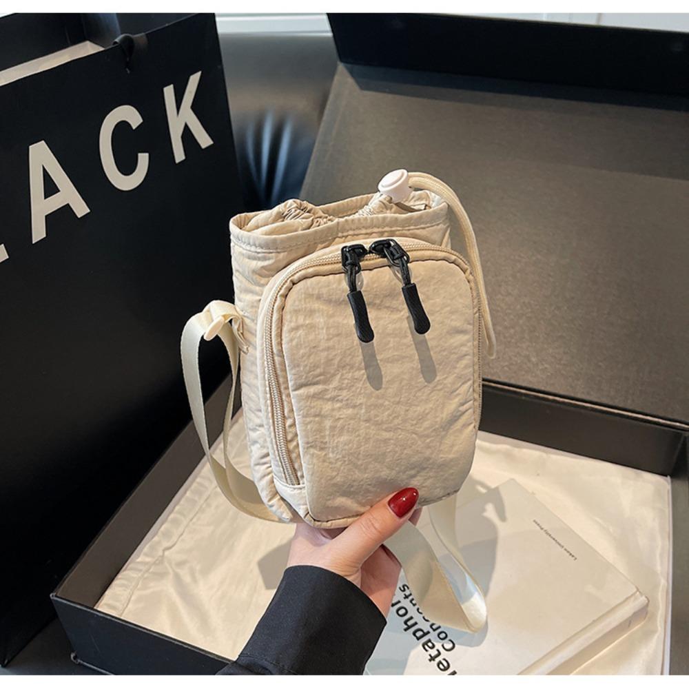 Niche design new oblique span shoulder kettle bag mobile phone bag waterproof yoga bag running sports outdoor portable bag