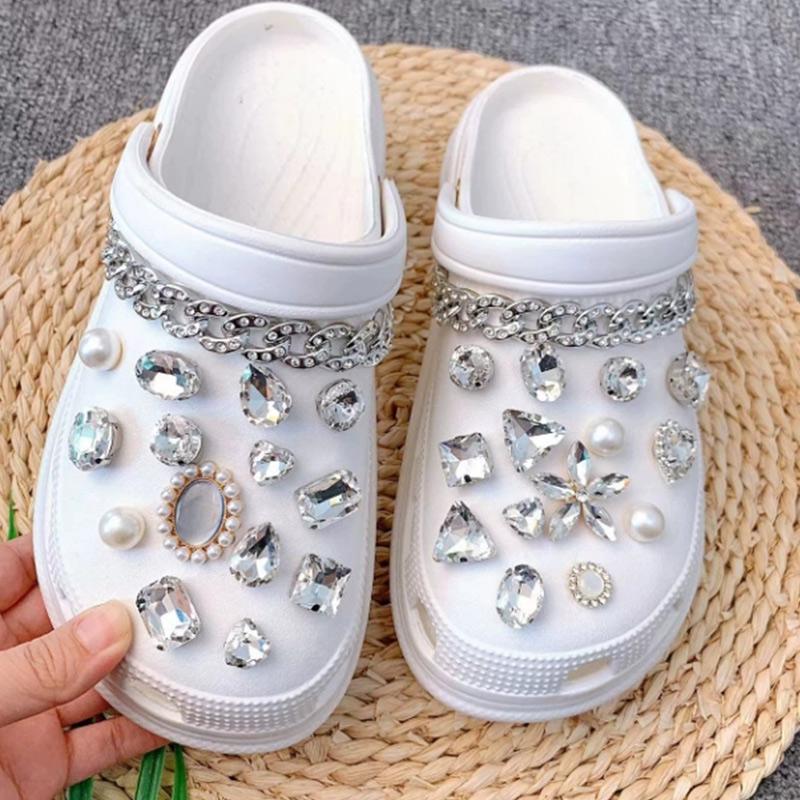 Shoe Charm DIY Pins Transparent Rhinestone Pearl Chain Decoration Buckle for Hole Shoes Charms Set Accessories Kids Boy Girls Gift