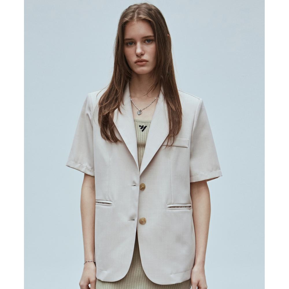 

NICKNICOLE TAILORED HALF SLEEVE JACKETBEIGE