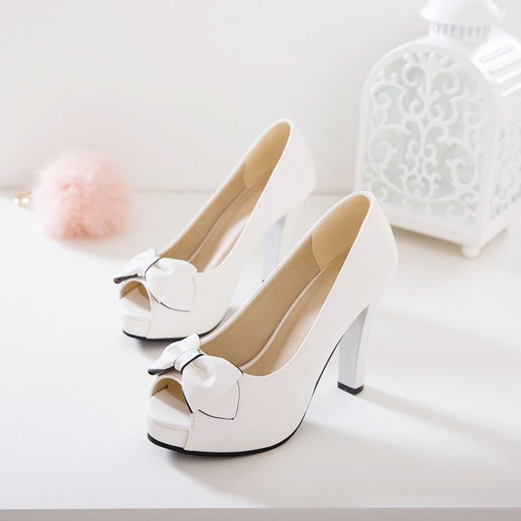 

2025 spring and summer sexy fish mouth high heel sandals women s bow sweet thick heel women s shoes large size foreign trade 34