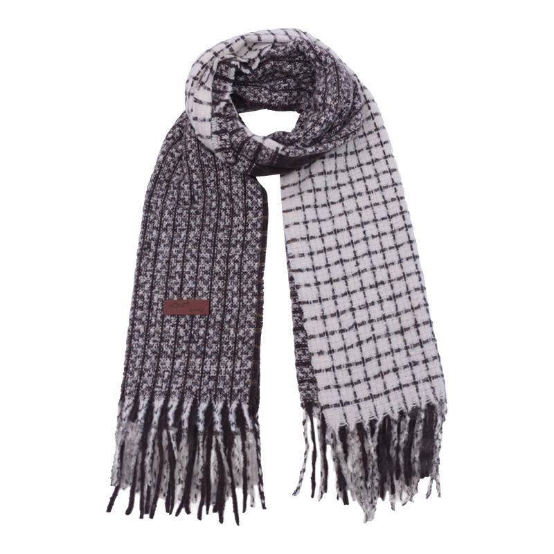 Internet celebrity fashion personality plaid color matching winter cold protection neck breathable scarf casual fringed comfortable warm scarf