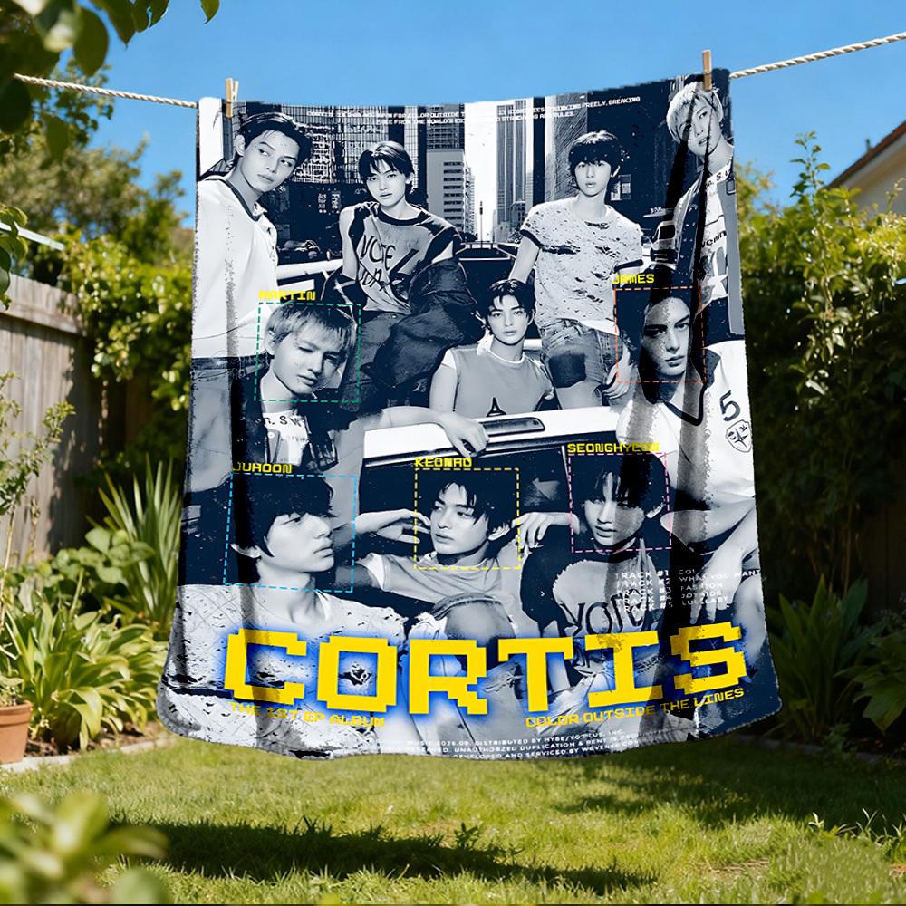 1 шт. K pop, Cortis Outdoor Персонализированное фланелевое одеяло, Мягкое, легкое персонализированное фланелевое одеяло, Цифровая печать, 80x120cm