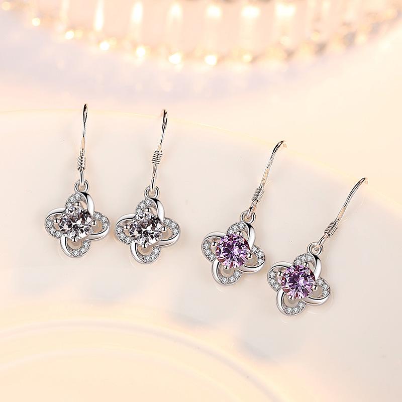 Weihua Versilberte Klee-Ohrringe - Elegante Damen-Ohrhaken mit Ewigblumen-Design