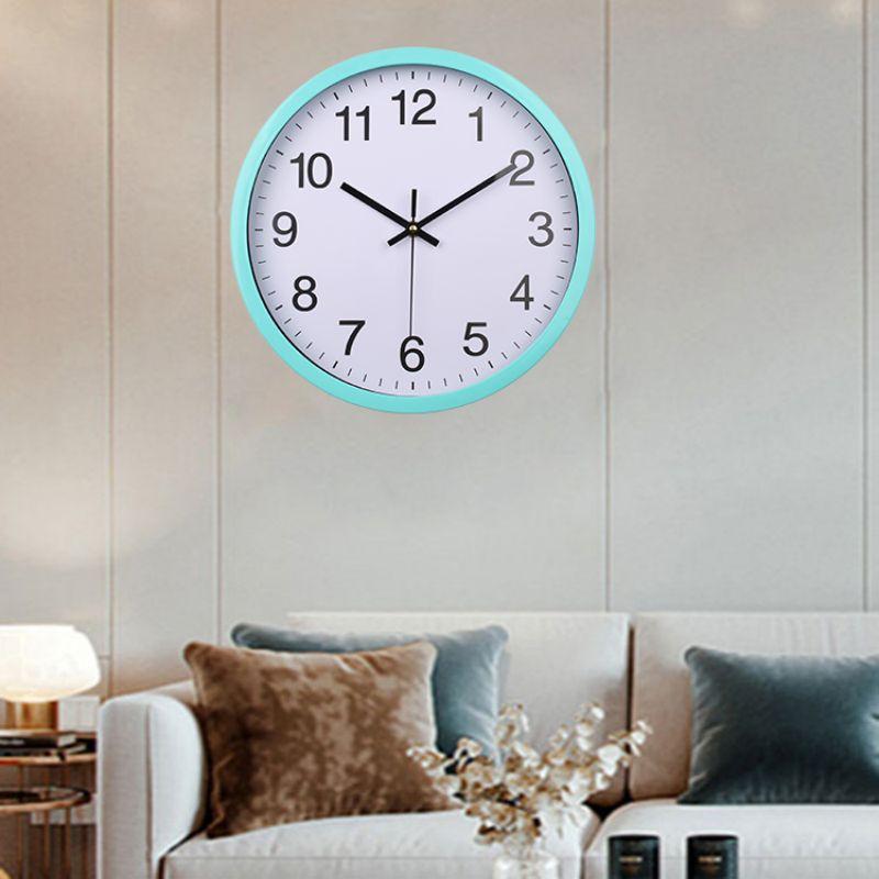 12-inch Quartz Silent Wall Clock Creative Simple Home Round Living Room Clock Design