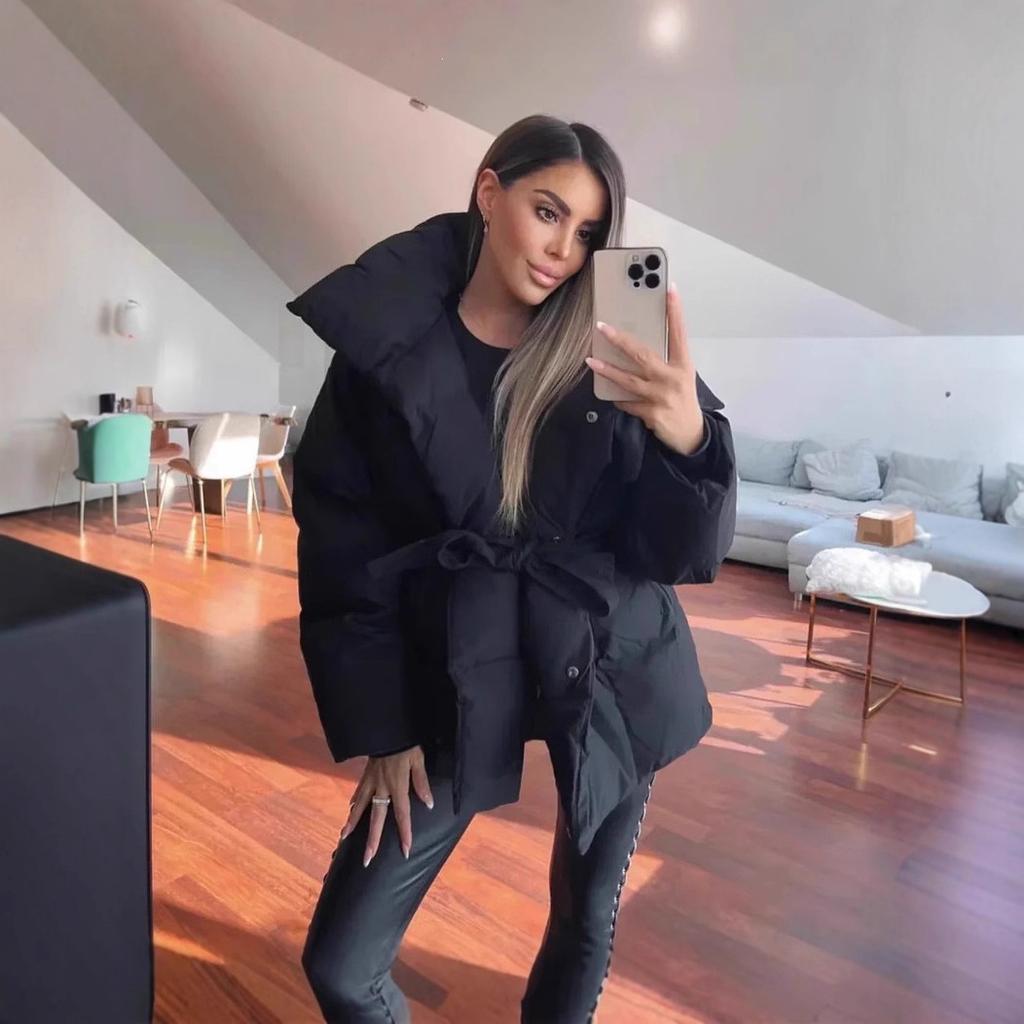 European and American women's clothing keeps warm and closes the waist, long sleeves tie the waist, solid color fashionable autumn and winter