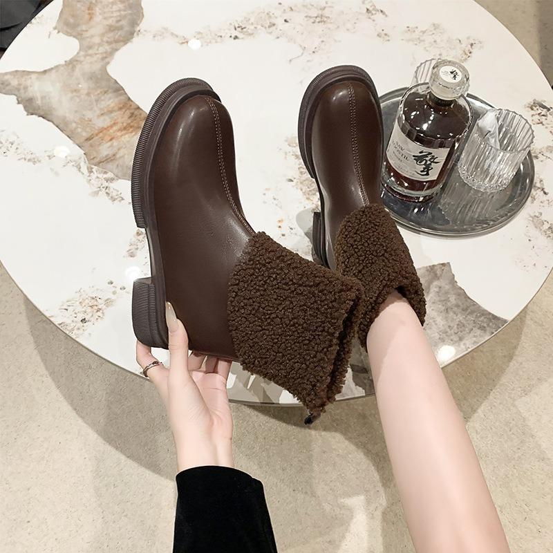 Low-heeled snow Martin boots women's shoes new autumn and winter velvet versatile short thin boots Martin boots