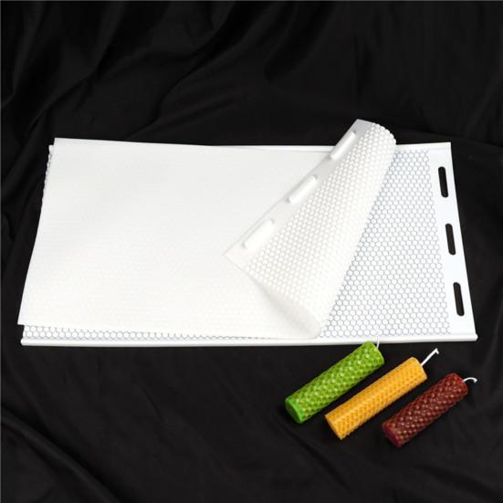 2 Pcs Silicone Beeswax Sheet Beeswax Press Embosser Machine Beeswax Honeycomb Making Mold for Beekeeping Accessory