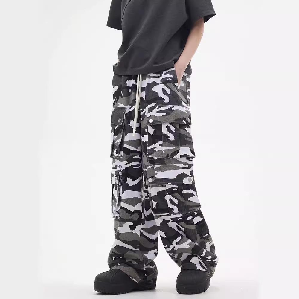 Men's Retro Hiphop Camouflage Cargo Pants: Loose, Straight-Leg, Multi-Pocket Design.