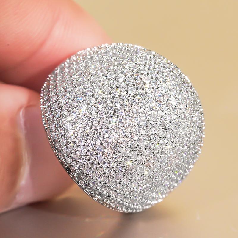Huitan Full Bling Iced Out Wedding Rings for Women Sparkling CZ Luxury Silver Color/Gold Color Engagement Party Fashion Jewelry