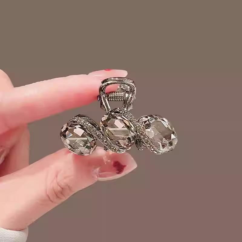 Crystal Flower Hair Claw Clip - Korean Style 2025