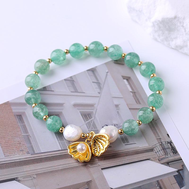 Natural Strawberry Crystal Special-Shaped Pearl Bracelet. Bangles Women Fashion Jewelry Accessories Gift