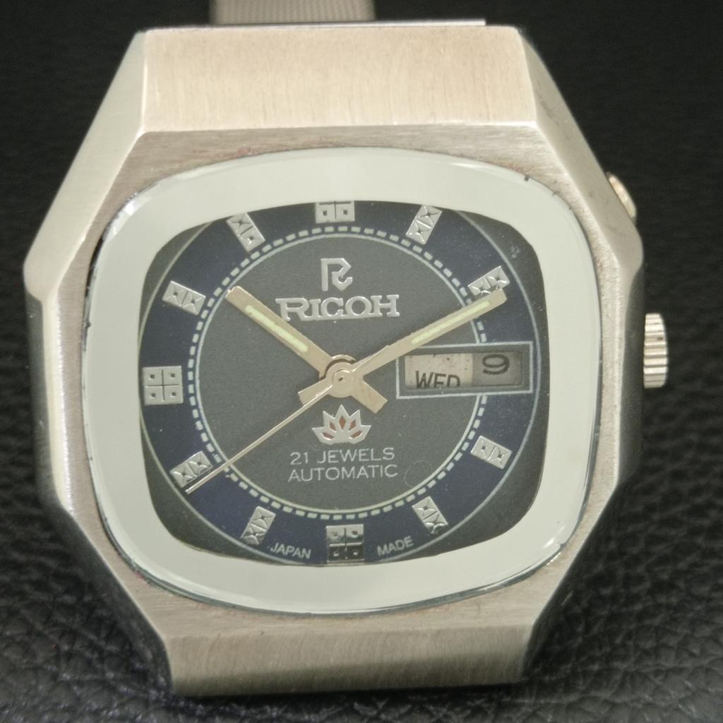 VINTAGE RICOH R31 AUTOMATIC JAPAN MENS GREY COLOR DIAL WATCH A704711-1
