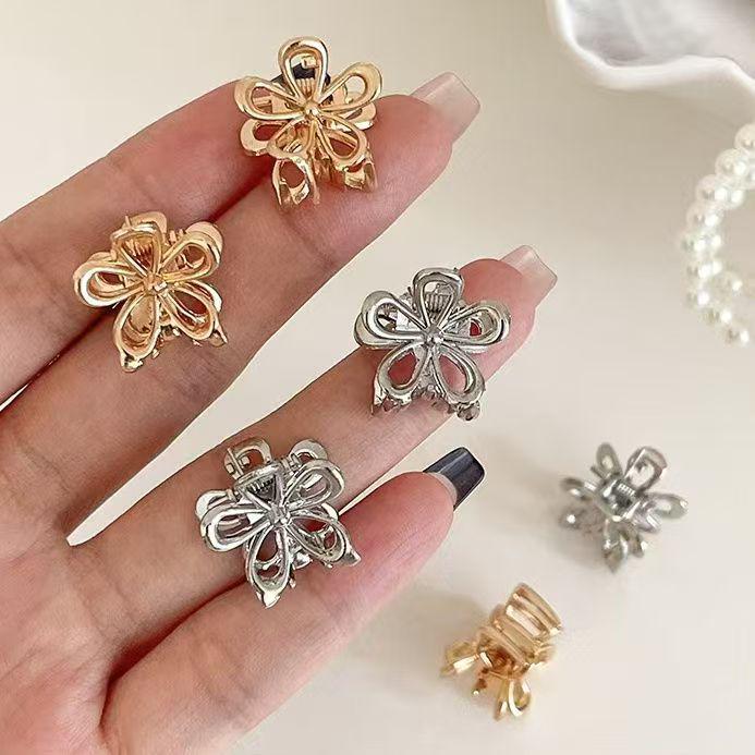 Mini Metal Flower Hair Claw Clip for Women - Cute Side Hair Accessory for Bangs and Flyaways