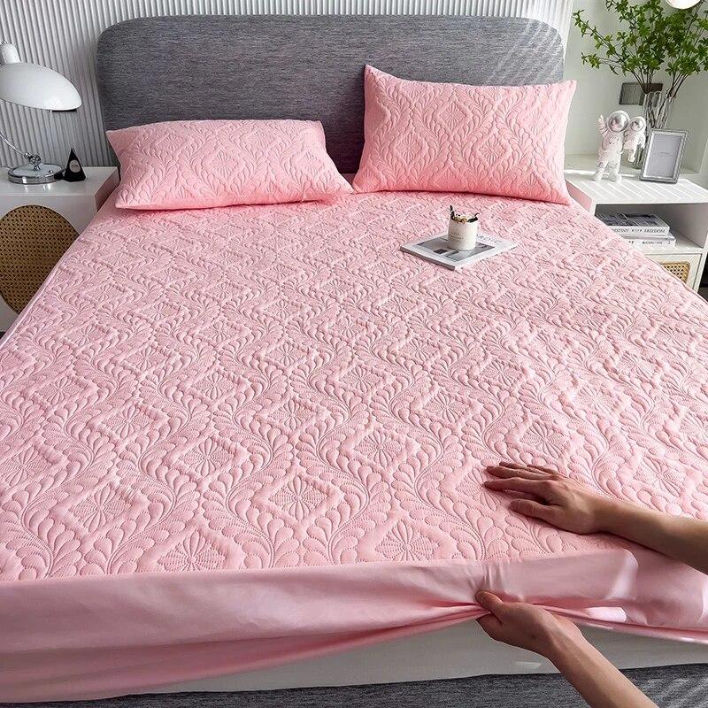 Quilted Waterproof Mattress Protector Elastic Fitted Sheet Embossed Bed Protection Pad for Bedroom Hotel Thickened Bed Cover