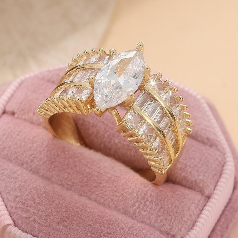 Fashion Gold Color Square Inlaid White CZ Women's Ring Geometry Daily Wear Party Jewelry