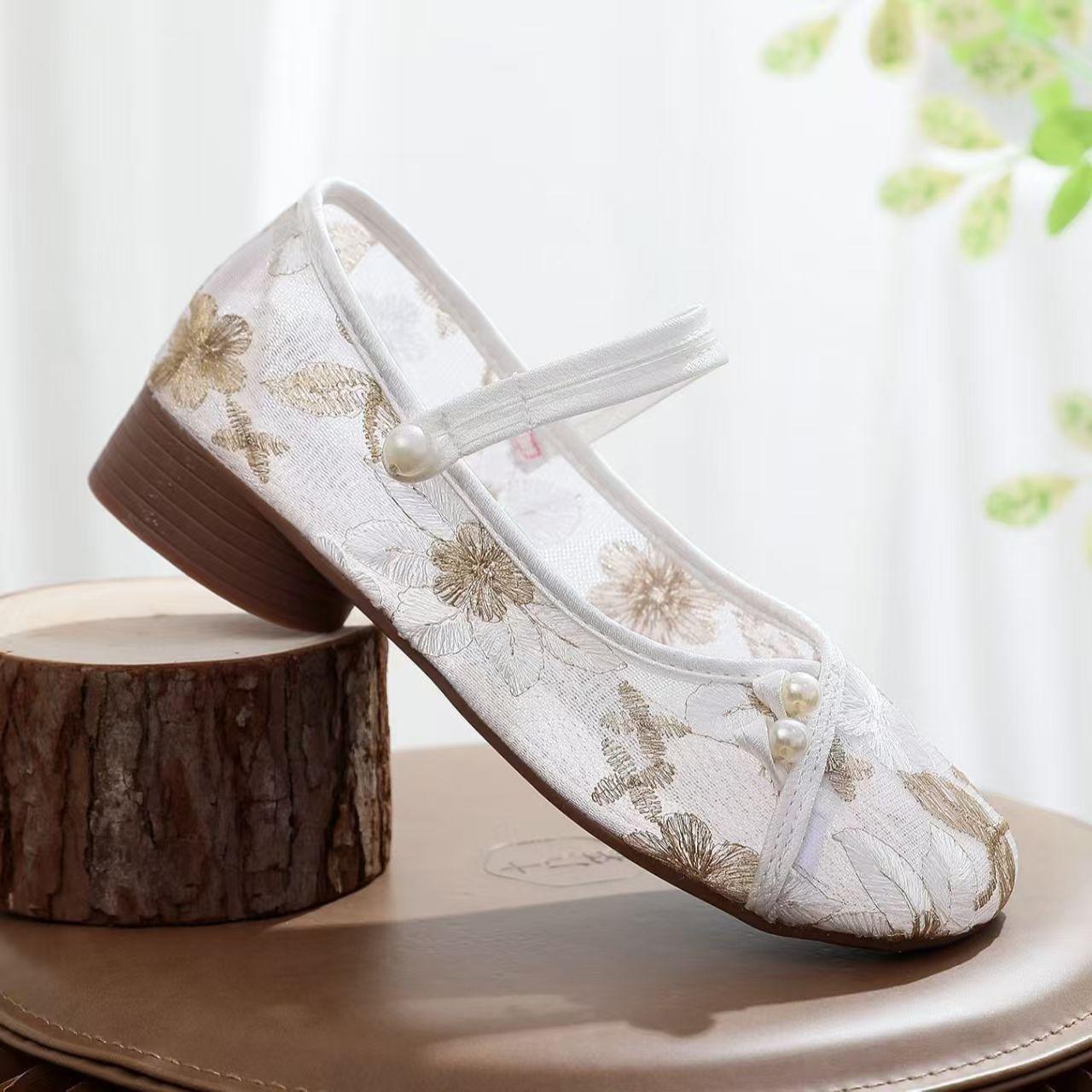 

Женская летняя новая обувь на низком каблуке с вышивкой на сетке, мягкая подошва, нескользящая, с круглым носком, туфли Мэри Джейн, сандалии в этническом стиле, туфли для Ханьфу 35 белый