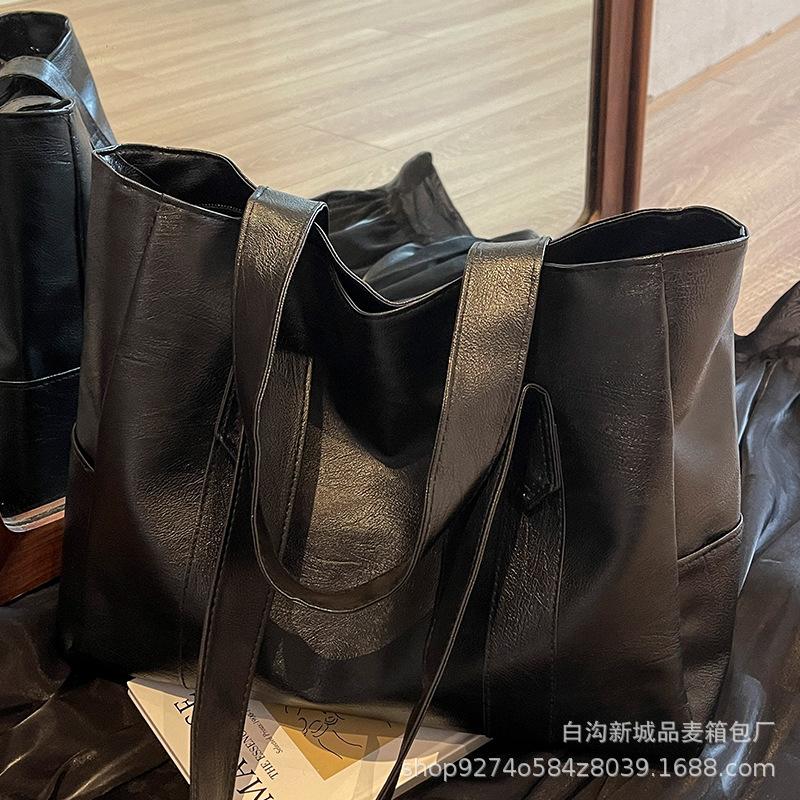 Retro Soft Leather Tote Bag Simple and Versatile Fashion Shoulder Bag Light Luxury High-end Large-capacity Commuting Handbag