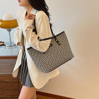 Premium Texture Versatile Commuter Large-capacity Bag Women's 2025 Spring New Simple Shoulder Messenger Bag Tote Bag