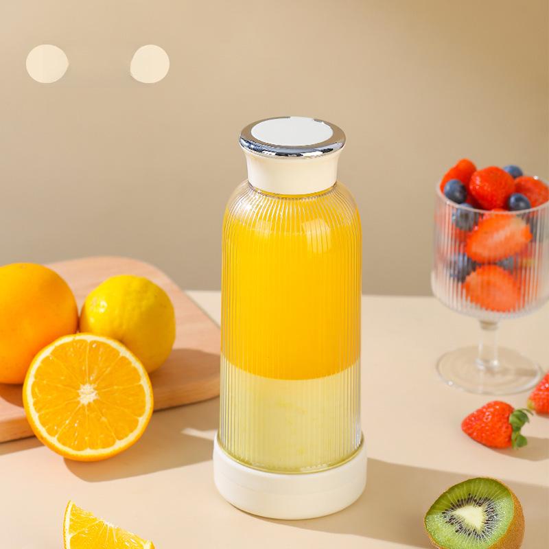 Premium Portable Mini USB Charging Juicer Cup