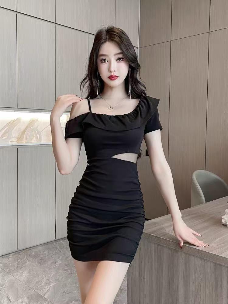 Feminine Slanted Shoulders, Waist Exposed, Sexy Dress, All Kinds of Style, Ruffle Leaf Edge Scheming, Off-shoulder Tight, Hip-wrapped Skirt, Summer
