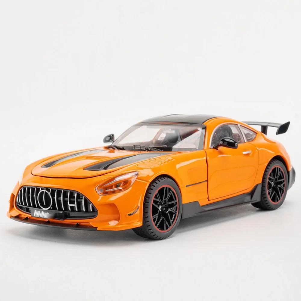 1:18 GT-R Car Miniature Model Toy Diecast Alloy Supercars Doors Opened Sound Light Pull Back Vehicle for Boy Birthday Gifts