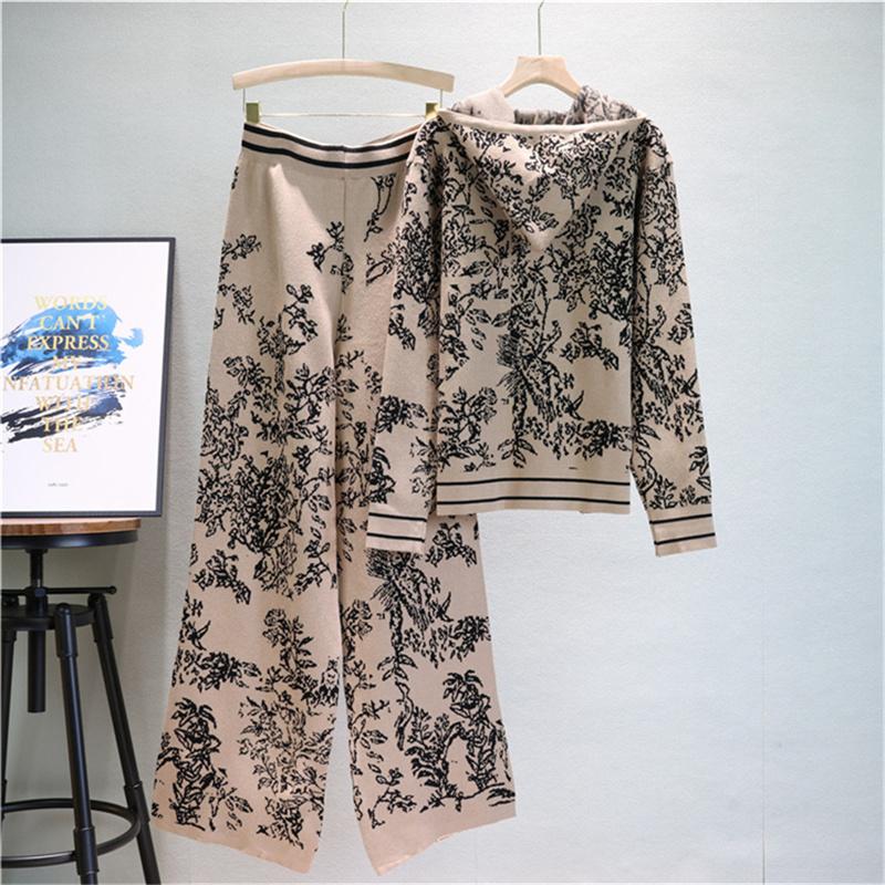 Fashionable Women's Autumn And Winter Ink Painting Suit Loose Knitted Top And Wide Leg Pants Two Piece Suit