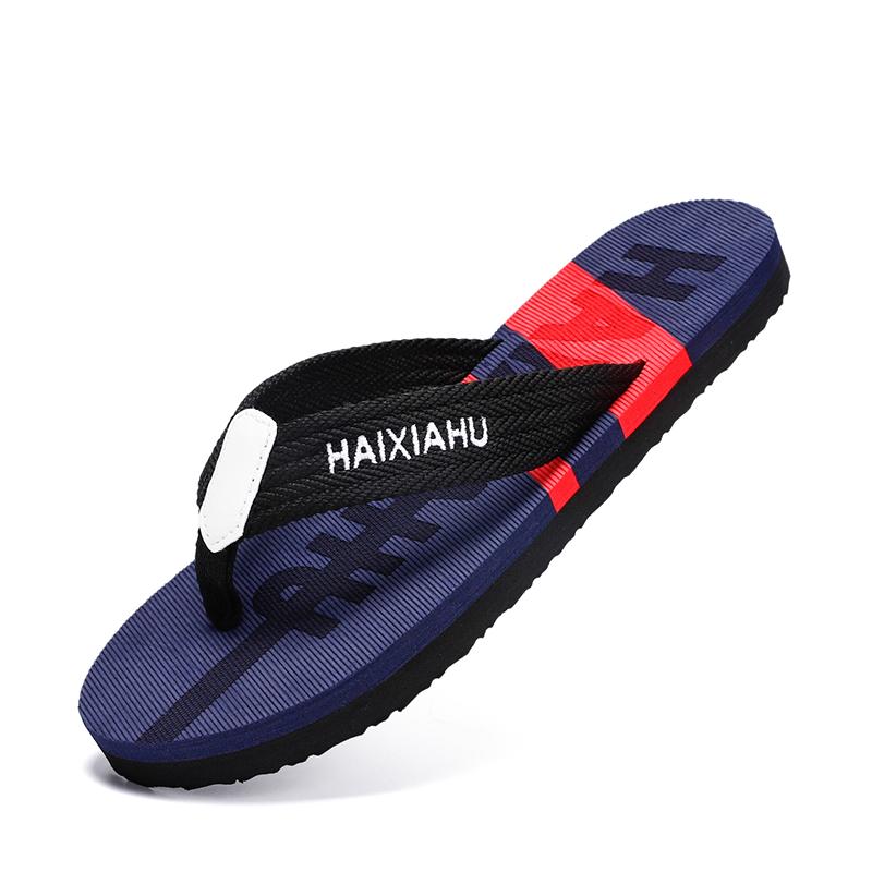 Summer New Lightweight Rubber Woven Slippers Fashion Casual Outdoor Sandals Breathable Non-slip Beach Shoes for Men