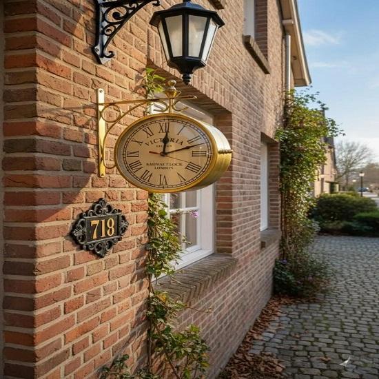 2925 fiyatlarından başlayan Victorian Wall Clock Brass Double