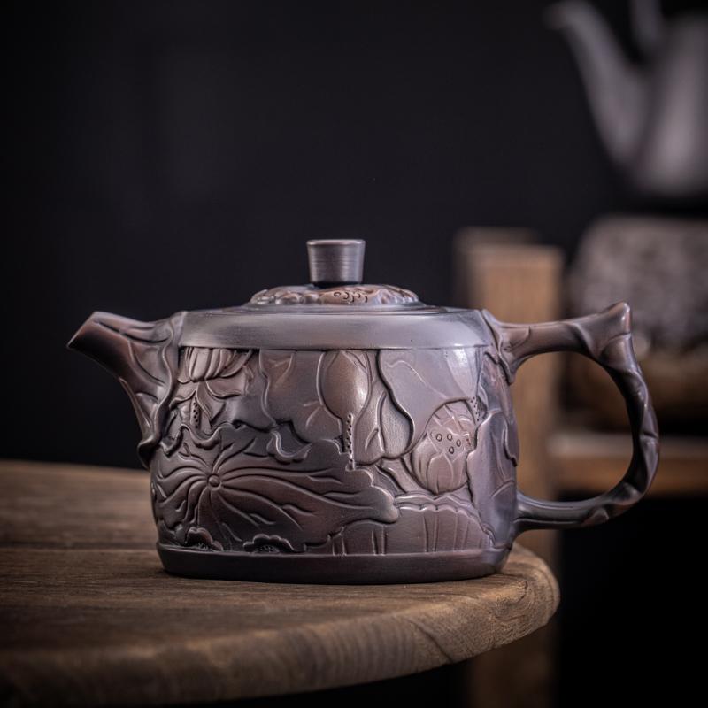 Retro Carving Purple Pottery Teapot Ceramic Household Kettle Pot Kung Fu Tea Set  Pure Handmade Teapot Teapot for Tea Puer Tea