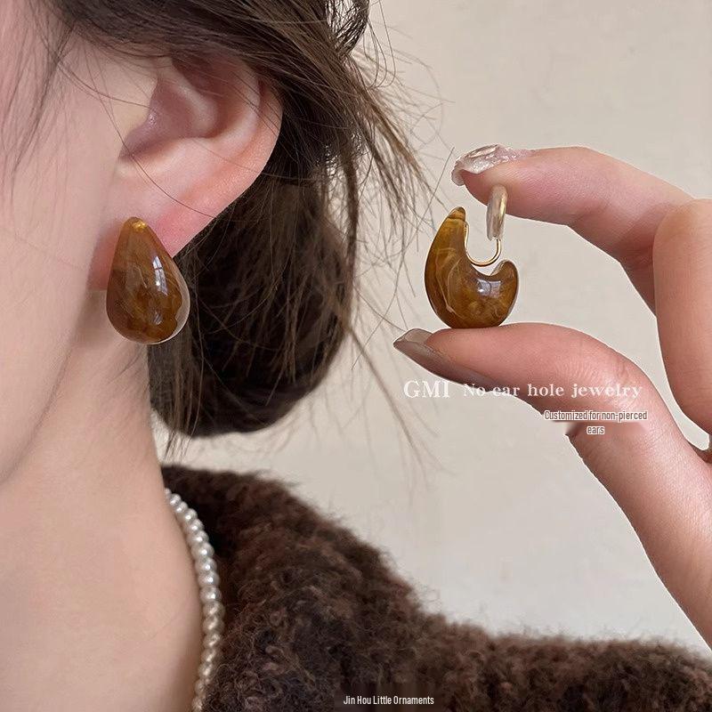 Exclusivo Ear Cuff de Camada Dupla Brilhante com Diamantes de Alto Padrão: Design Versátil e Indolor