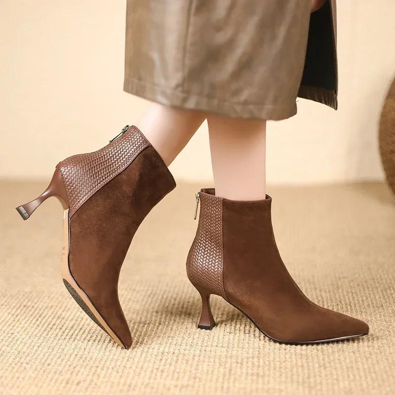 2024 New Pointed Toe Women's Boots Spring and Autumn Back Zipper Comfortable Casual Professional Women's Naked Boots